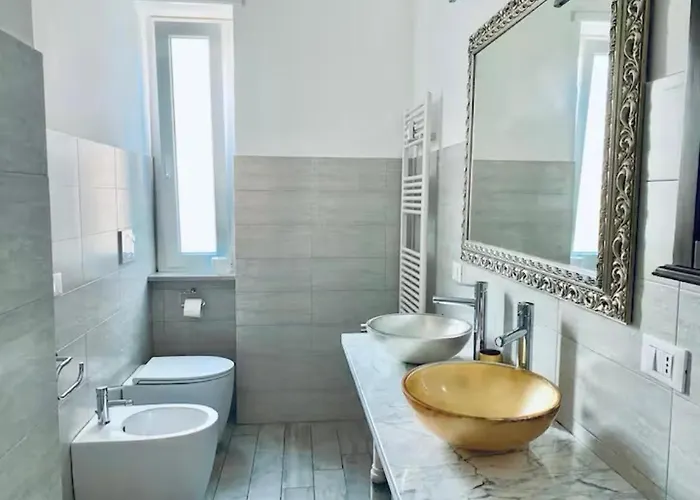 Vatican Historic Center -luxury Flat With Garden And Private Parking Roma