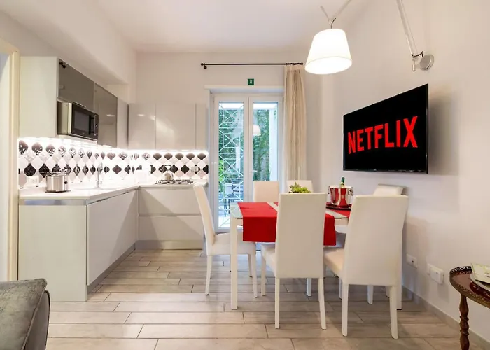 Appartamento Vatican Historic Center -luxury Flat With Garden And Private Parking